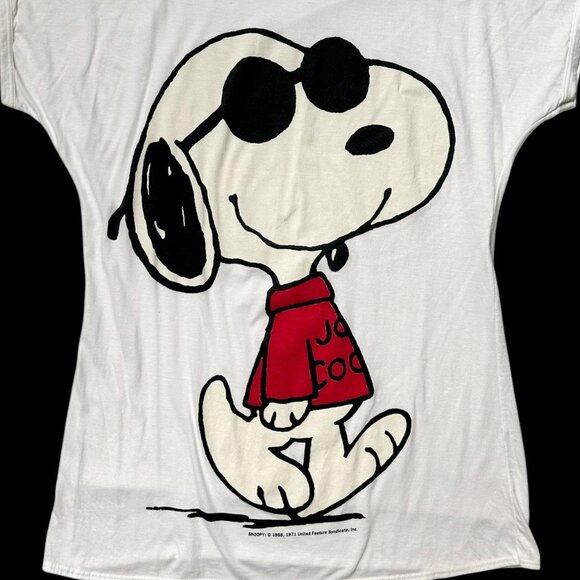 80s vintage Joe Cool snoopy sleep shirt peanuts charlie brown oversized PJ top. - Picture 2 of 6